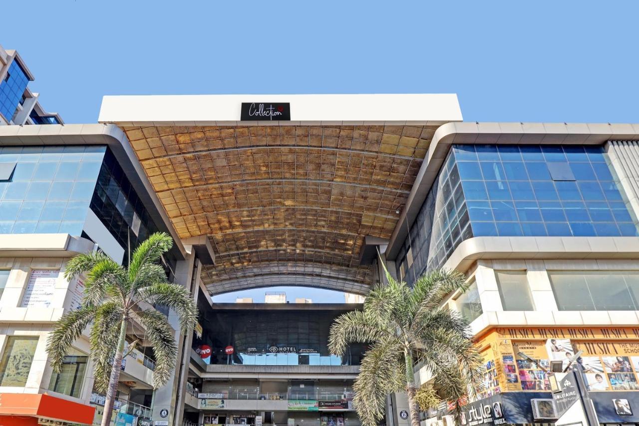 Hotel Solitaire, Best Luxurious Hotel Ac Rooms In Surat Exterior photo